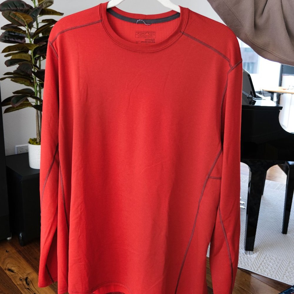 Patagonia Capilene Midweight Crew Shirt | EUC